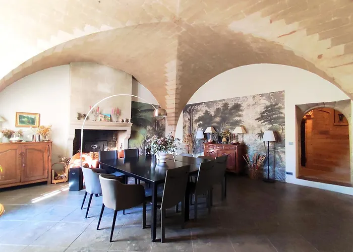 Vila Maison Monte Arena A 5 Min D'uzes