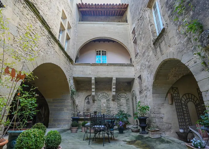 Maison Monte Arena A 5 Min D'uzes Vila