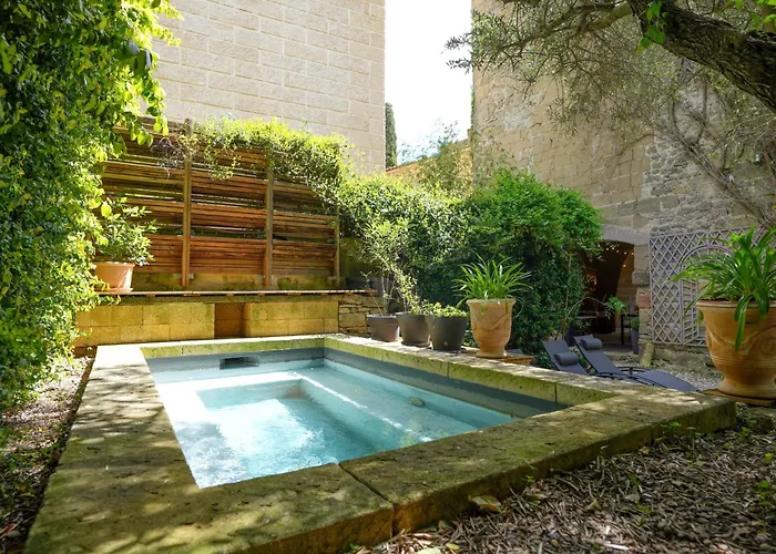 Maison Monte Arena A 5 Min D'uzes * Montaren-et-Saint-Médiers