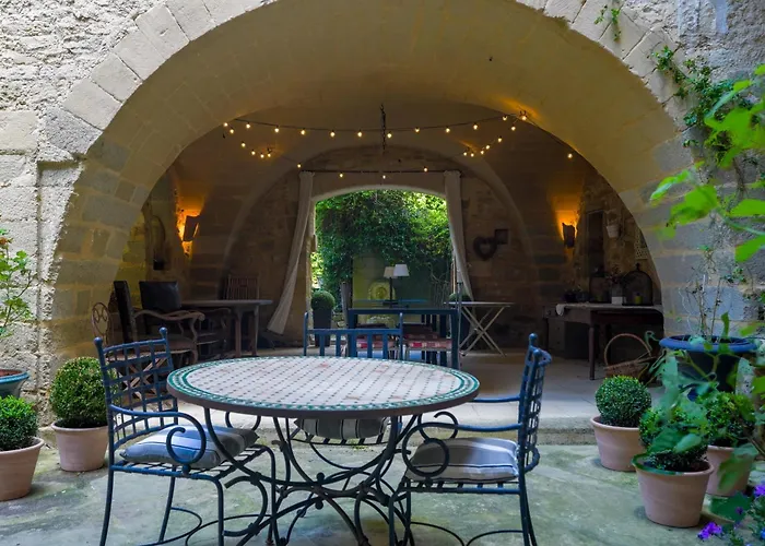 Maison Monte Arena A 5 Min D'uzes
